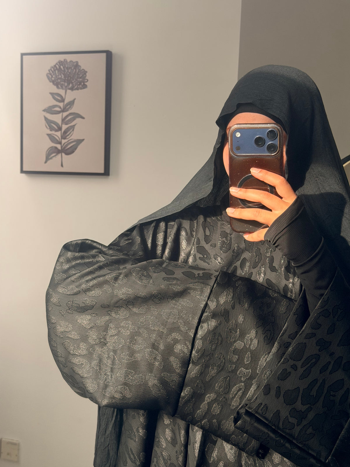 Qamar Abaya