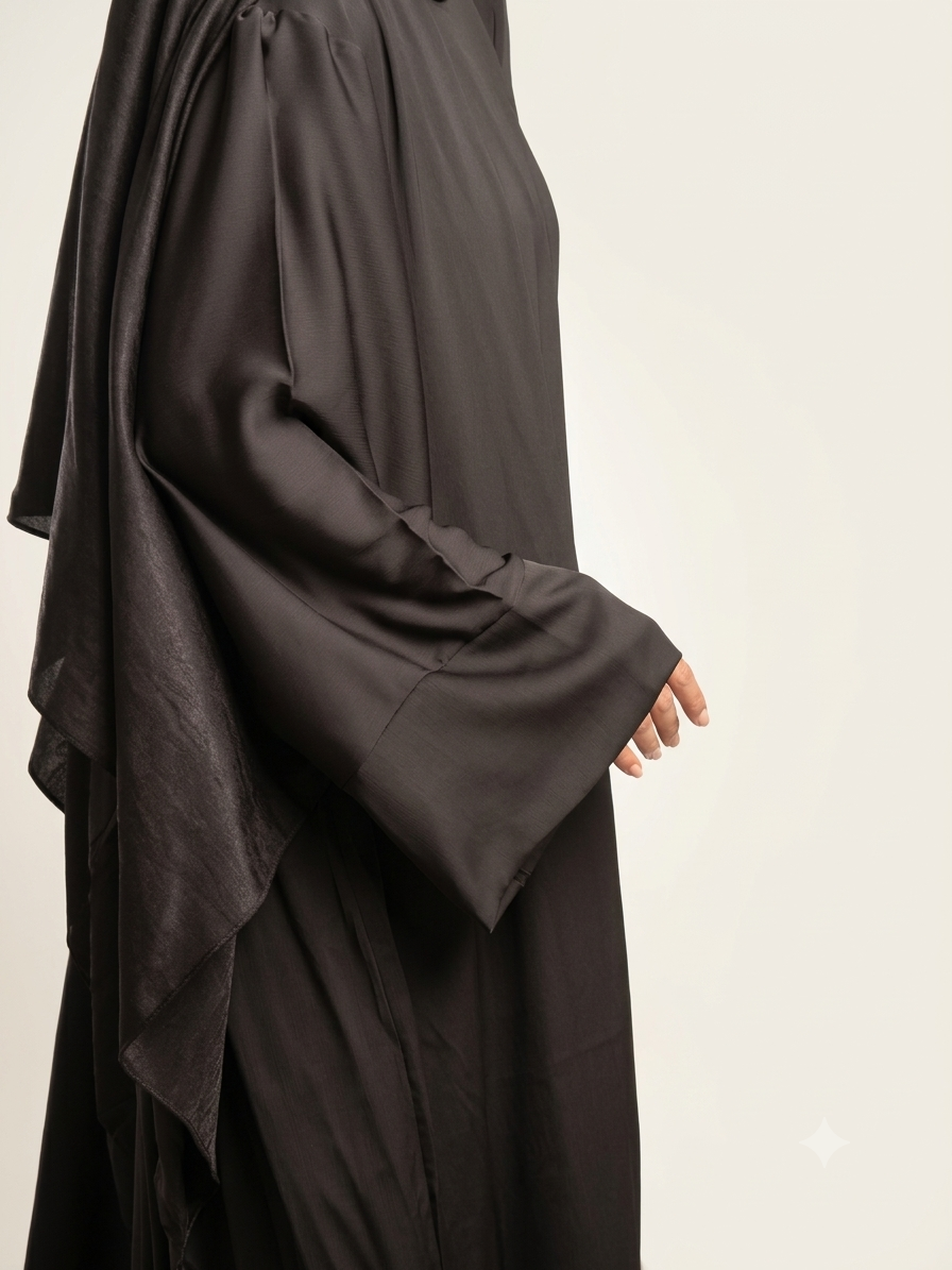 Layl Abaya